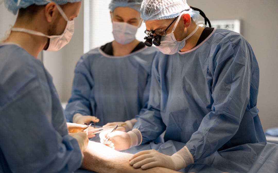 Vascular Surgeon vs. Cardiologist